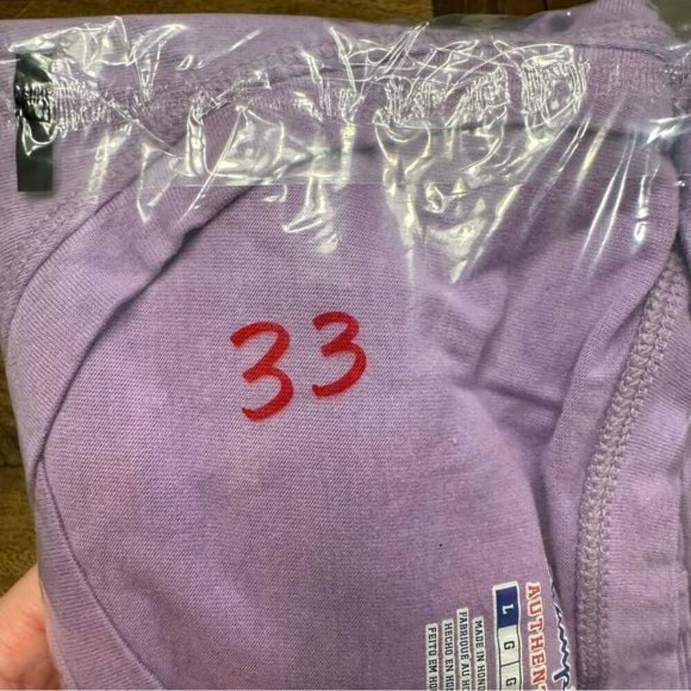 Disney Champion Run Disney 2013 Marathon V Neck Purple T-Shirt Limited Edition - Picture 5 of 5